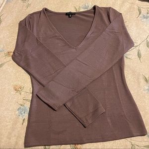 Mauve Dynamic V-Neck